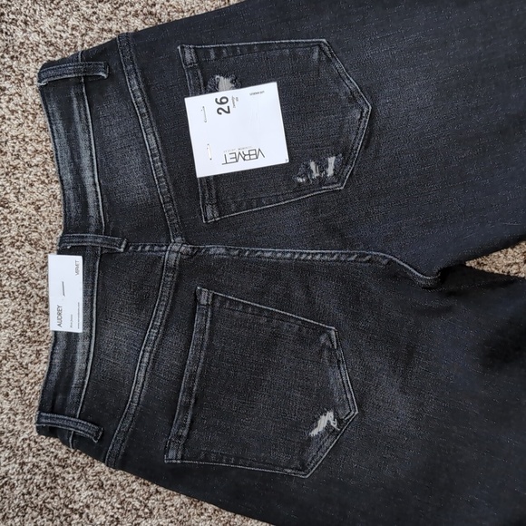 Vervet Audrey Mom High rise Jeans Stretchy Distressed Size 26 Black NEW - Picture 1 of 7